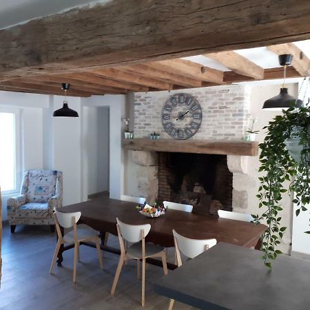 Le Logis De Chaumont Hotel Esterno foto
