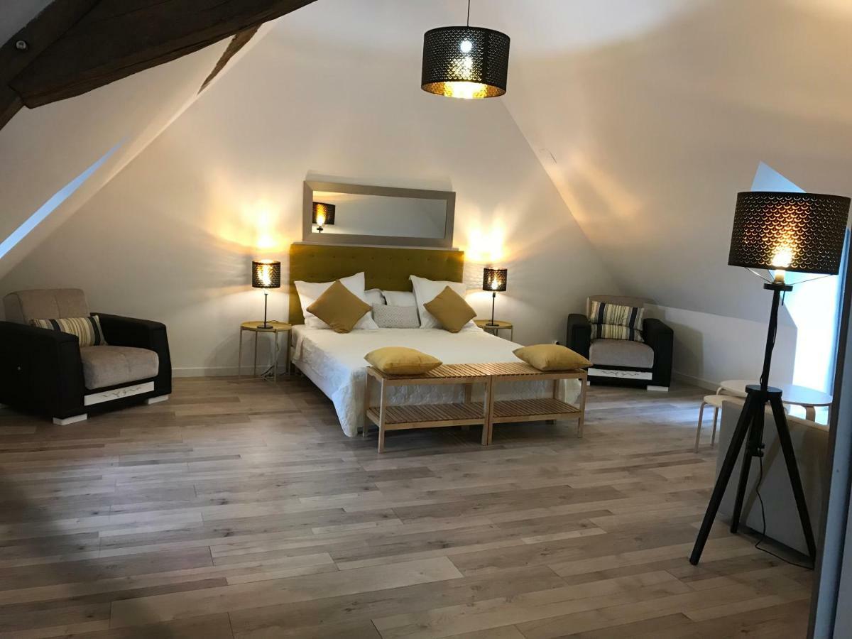 Le Logis De Chaumont Hotel Esterno foto